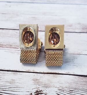 Vintage Cufflinks - Gold Tone & Amber Tone Gem